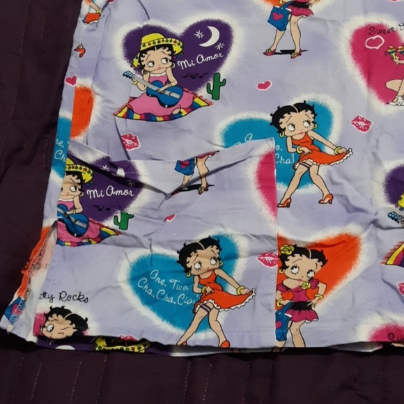 Scrub outfit - Picture 2 of 5